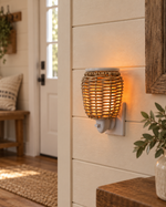 Plug In Warmer - Wicker Lantern