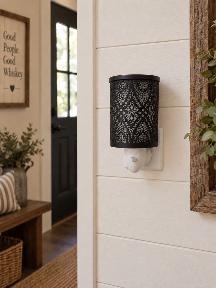 Plug In Warmer - Black Lolita